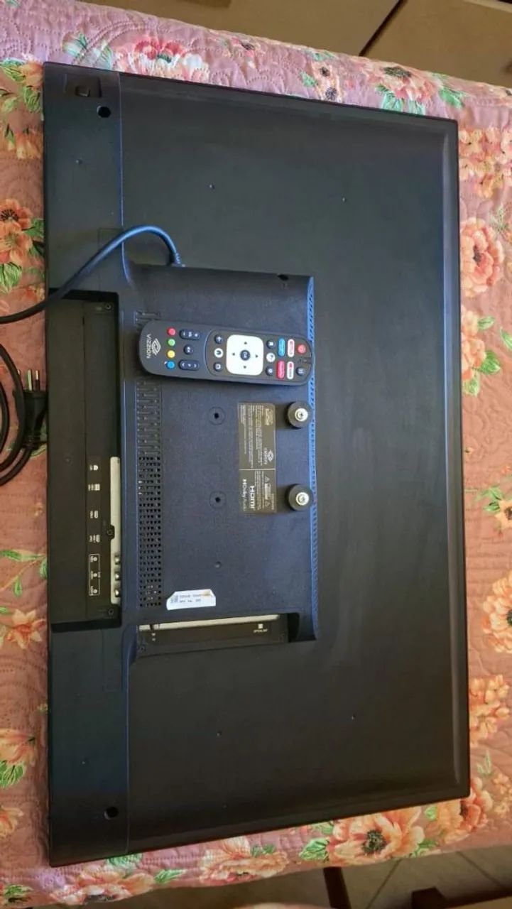 Smart TV Android Vizzion 32" com controle - Foto 5