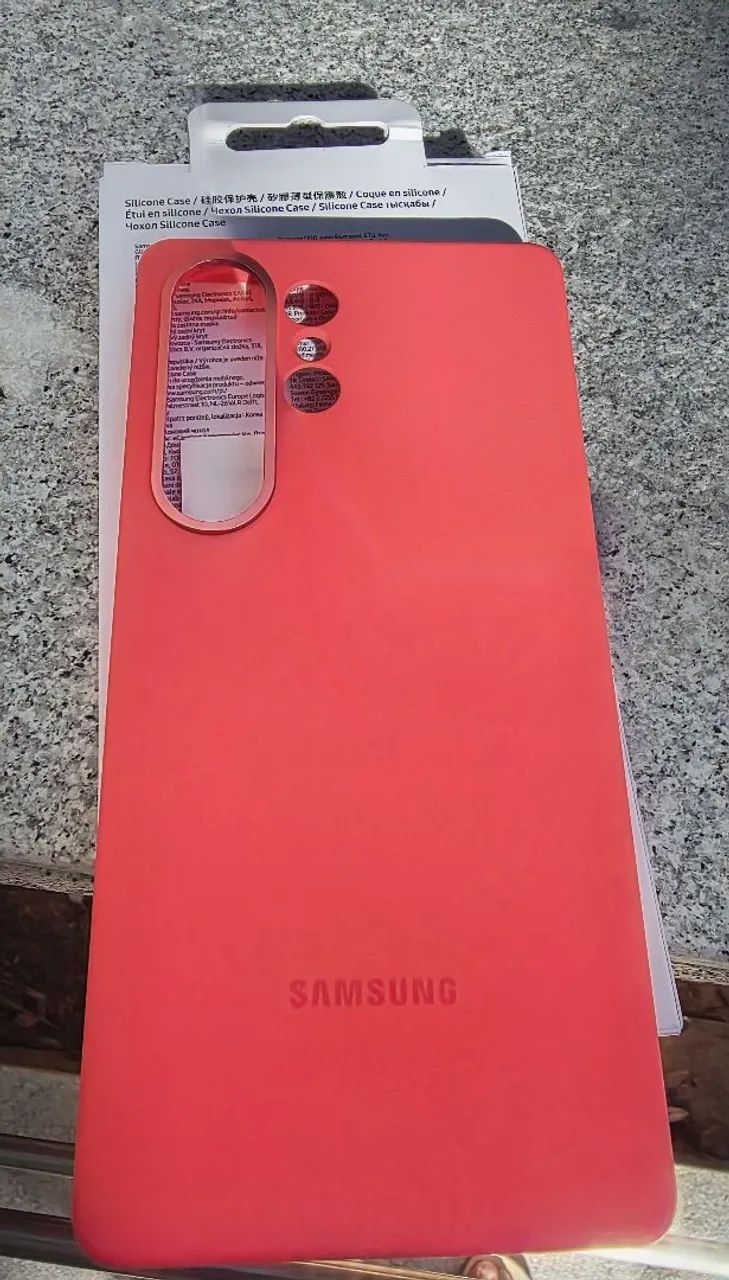 Capa de Silicone original Samsung S25 ultra ( vermelha) - Foto 2
