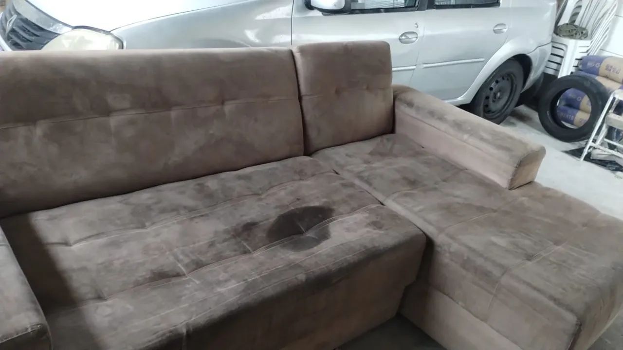 Sofá 64209939483779121