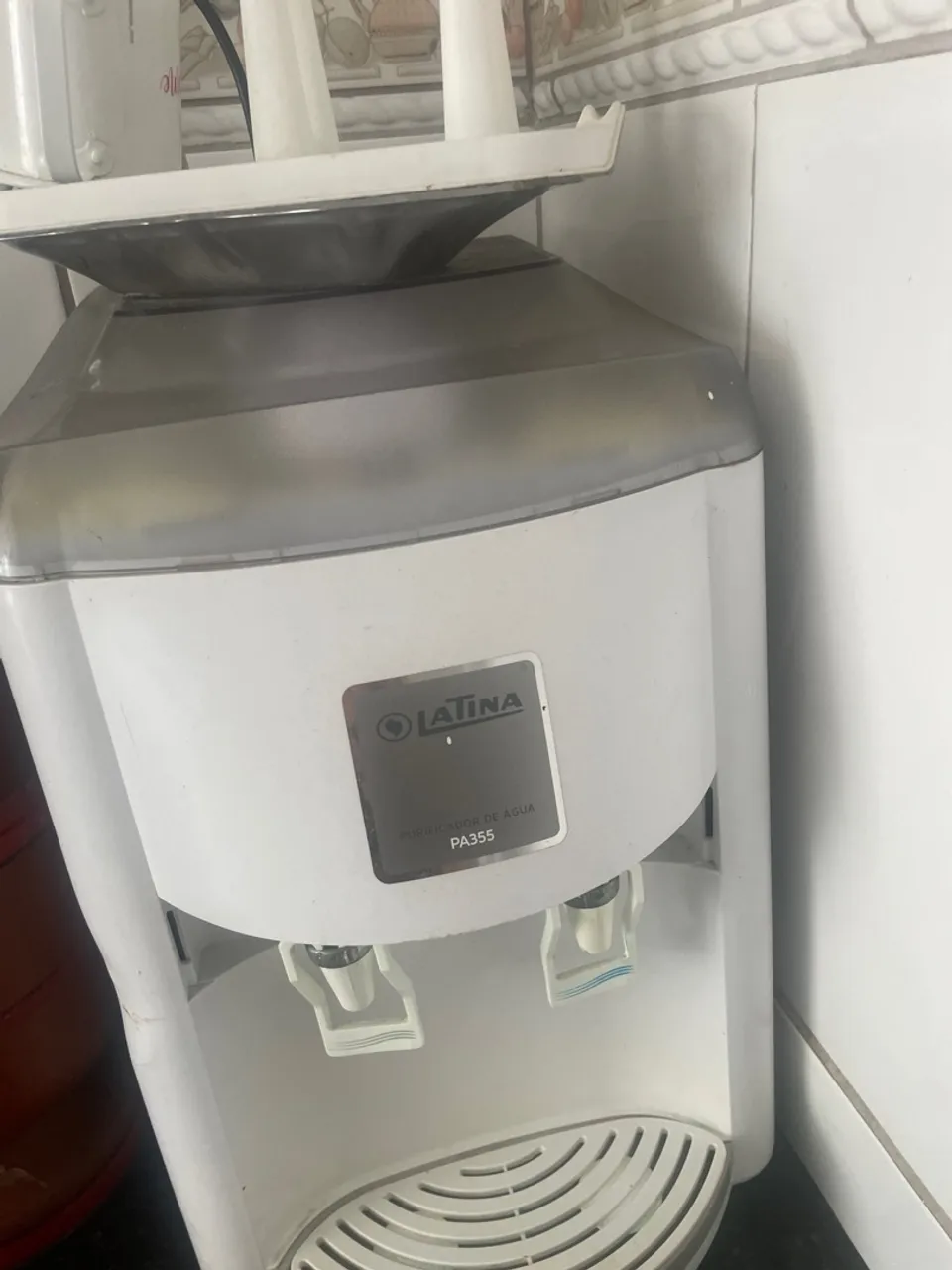Bebedouro/Purificador de Água Latina PA355
