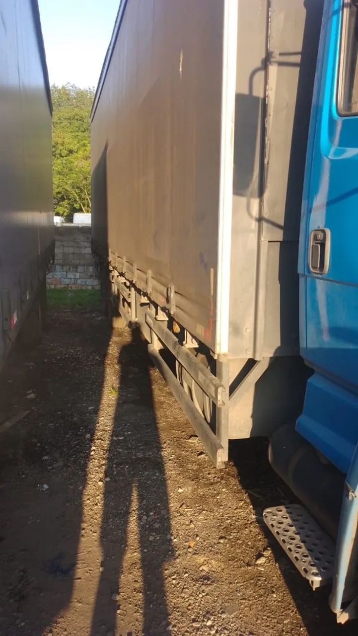 Mercedes-Benz L 1620 - 2004 - Motor Novo - Baú Sider 11 m - Pronto para Rodar - Foto 6