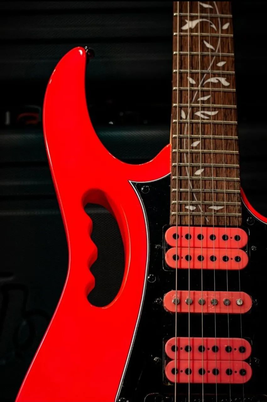 Guitarra Ibanez JEM JR SP Signature Steve Vai - Instrumentos