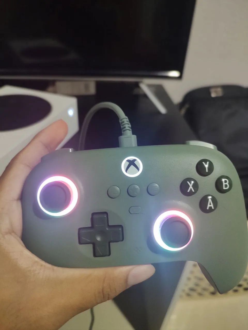 Xbox Series s + pilhas recarregaveis + carregador de pilhas - Foto 4