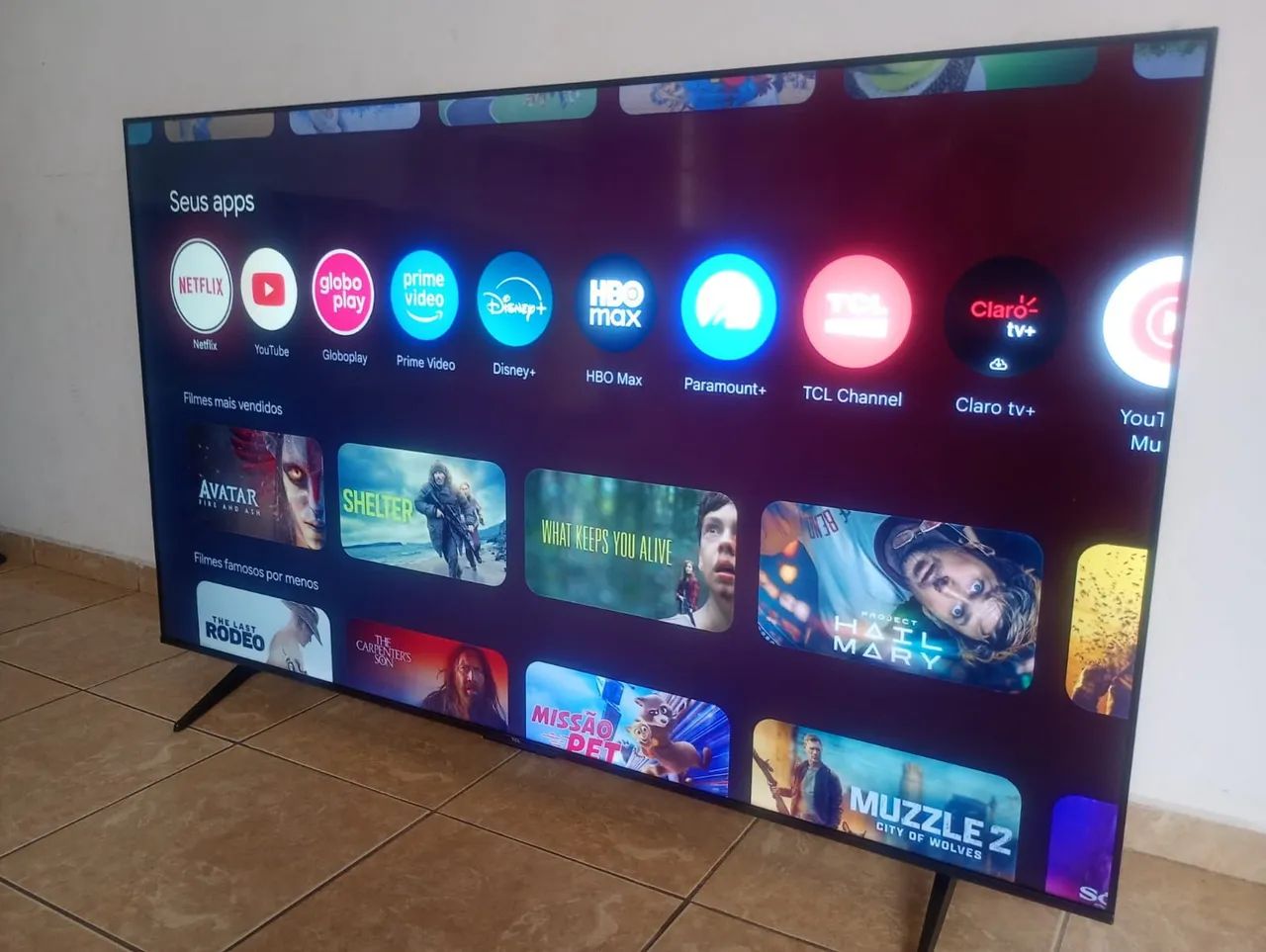 vendo essa tv 55 polegadas smart 4k 