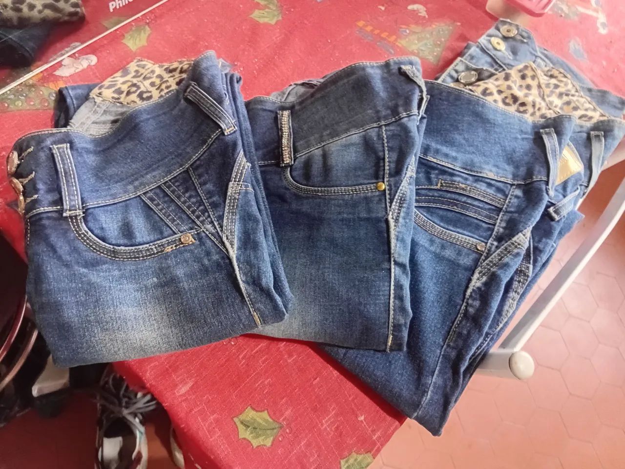 Roupas e sandália  - Foto 5