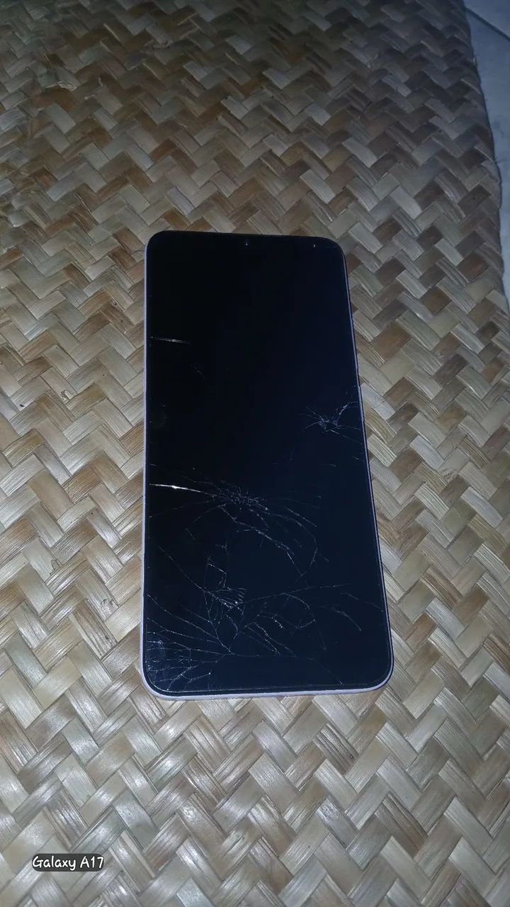 Vendo celular Xiaomi 12C - Foto 3