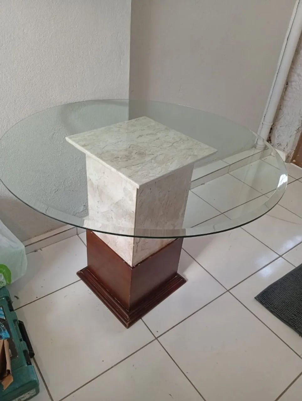 Mesa em vidro