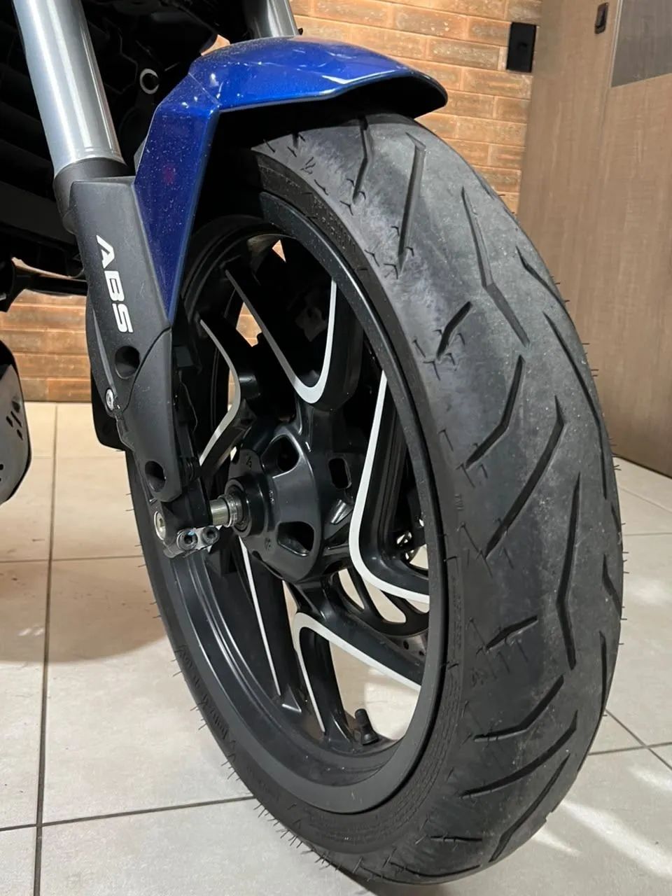 DOMINAR 400   AZUL 2025/2025 - Foto 5