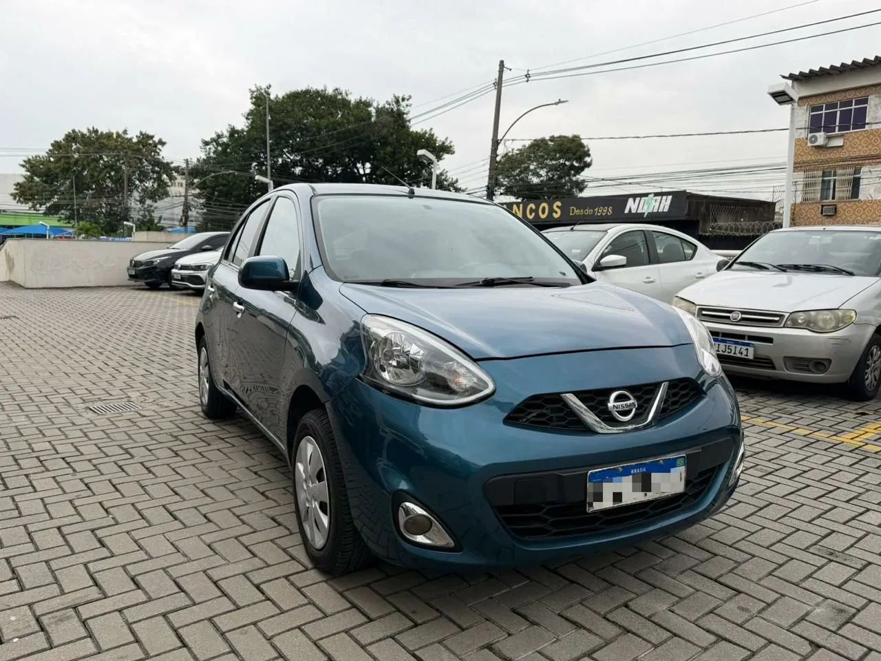 Nissan March MARCH SL 1.6 16V Flex Fuel 5p 2016