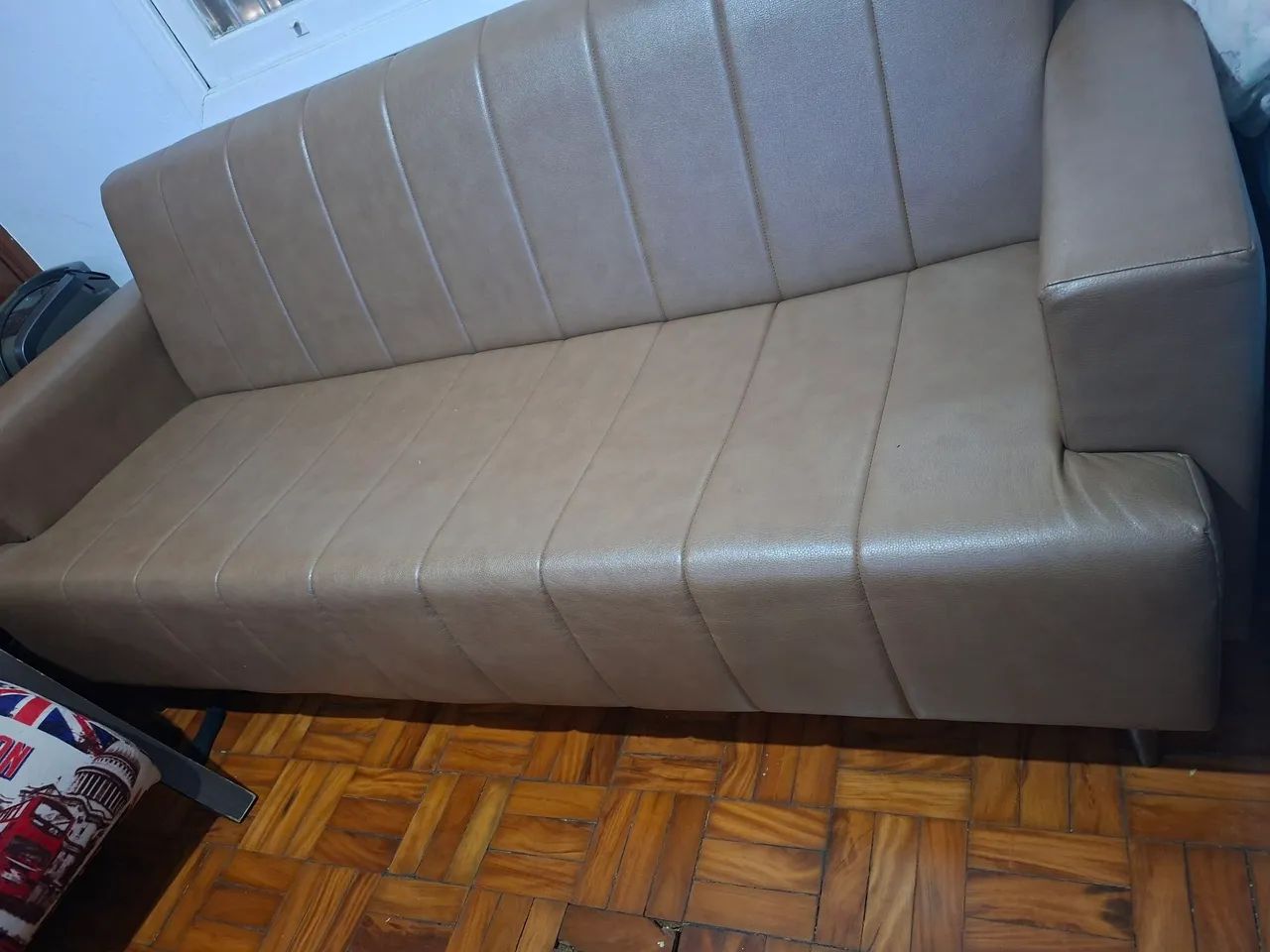Sofa couro sintético  - Foto 2