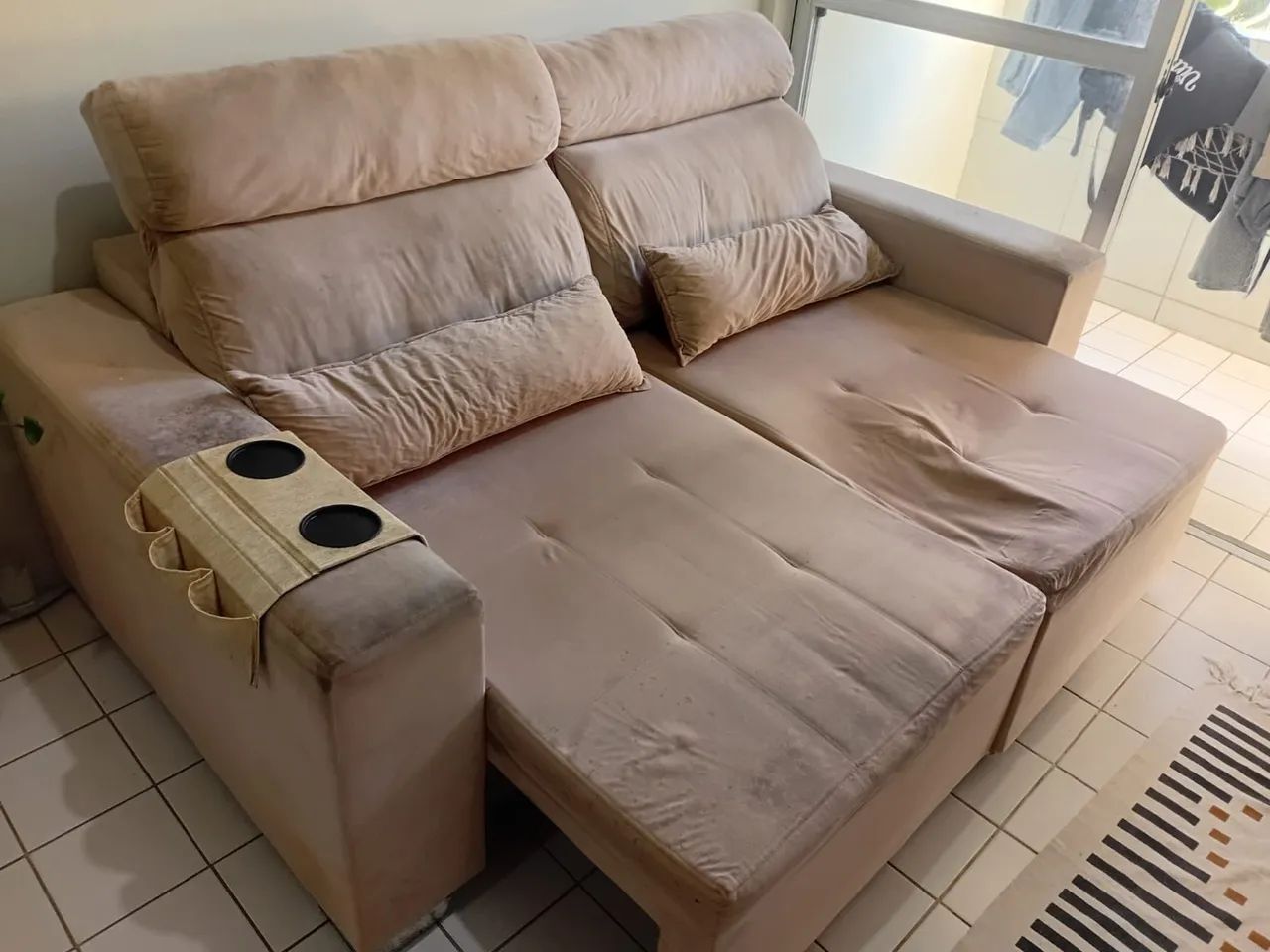Sofá retrátil reclinavel(janga c/avaria) nao tem rasgao