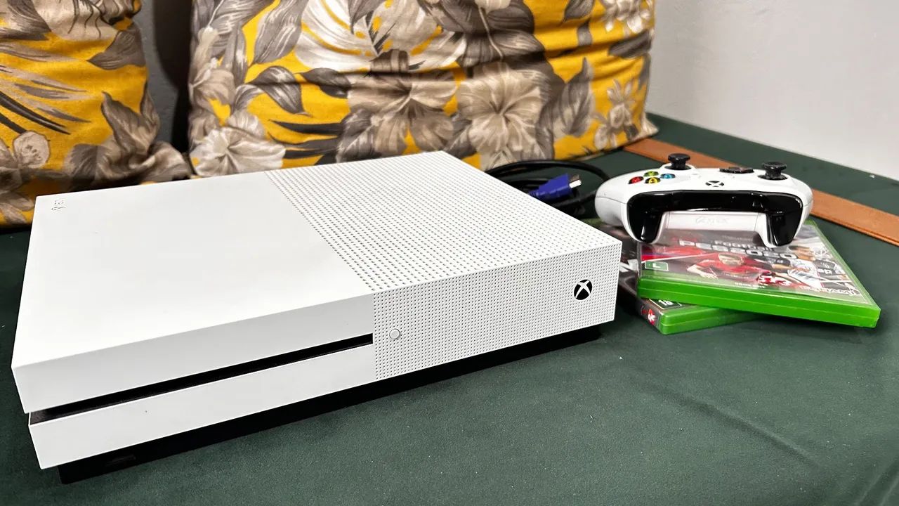 Xbox One S - Foto 2