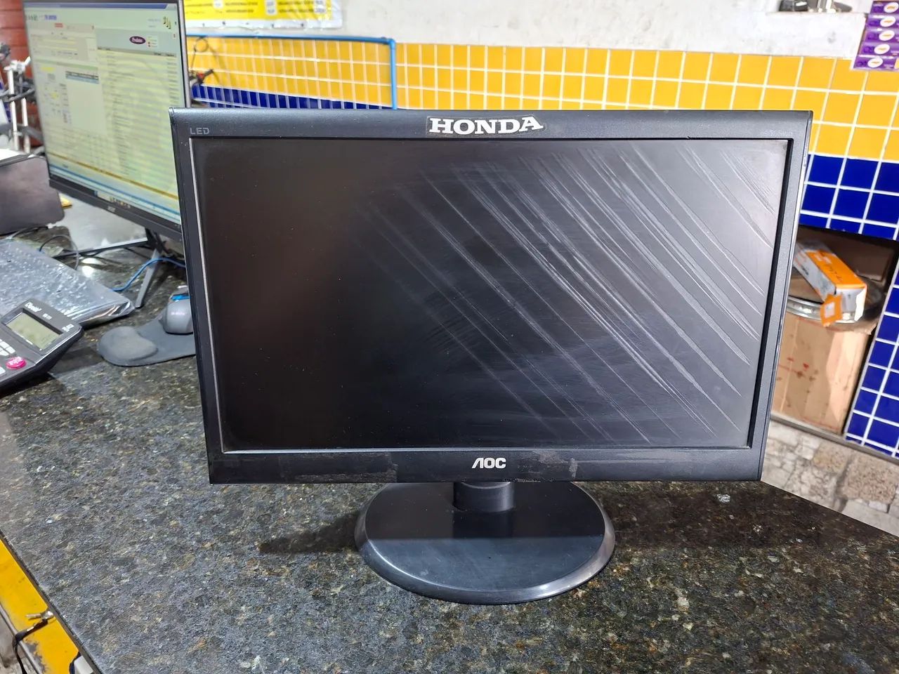 Monitor AOC 18" - Foto 2