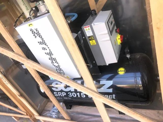 Compressor de Ar Rotativo de Parafuso SRP 3015