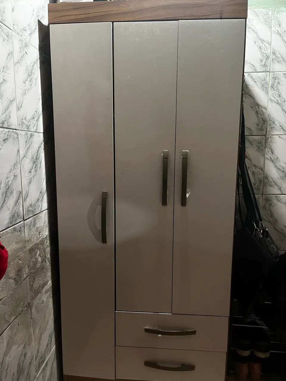 Guarda roupa solteiro 