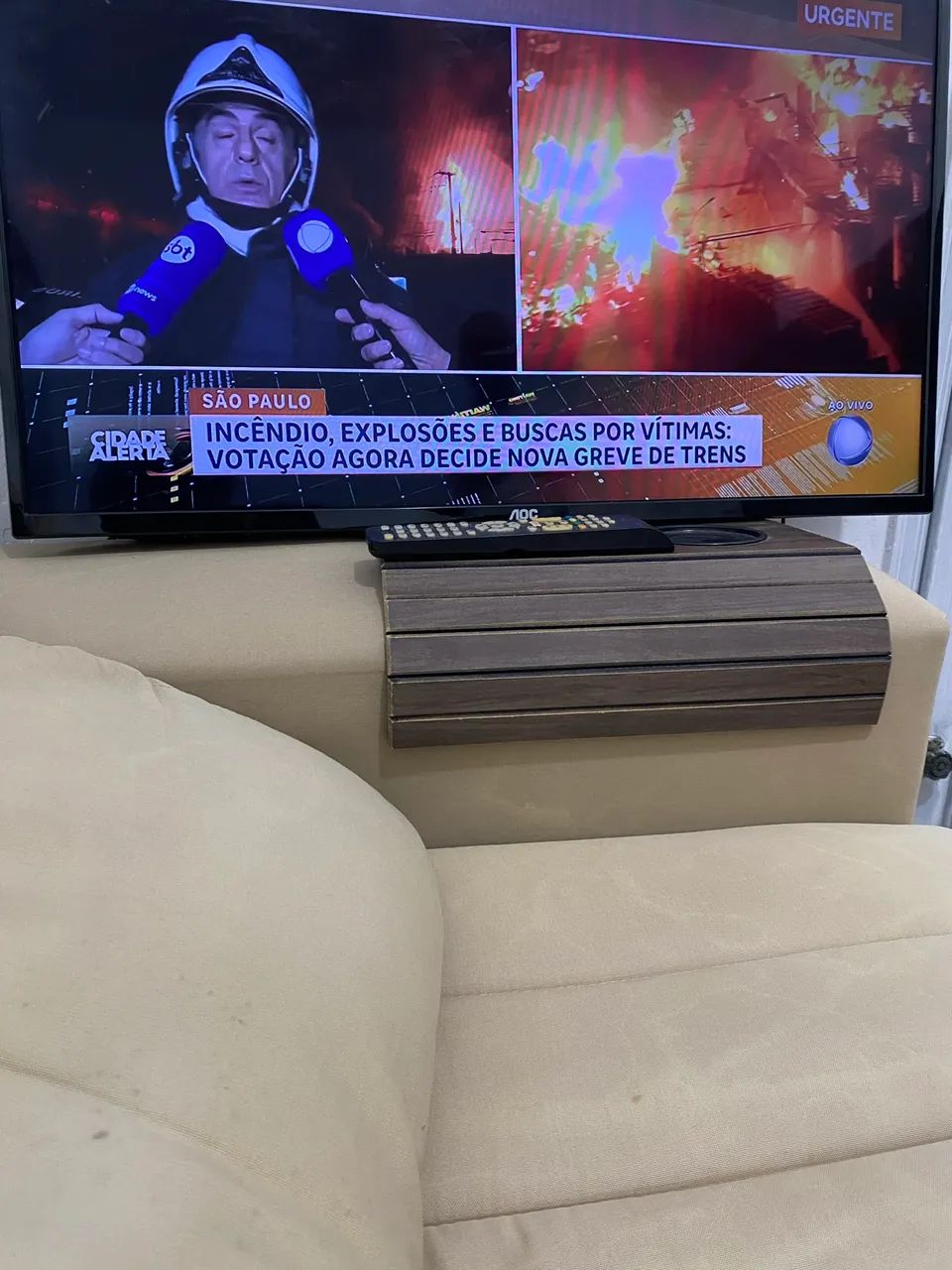 Televisor AOC 32? smart  - Foto 4