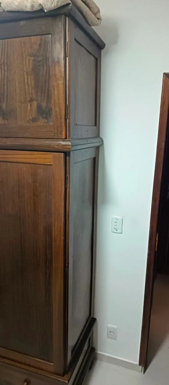 Guarda roupa madeira de lei - Foto 4