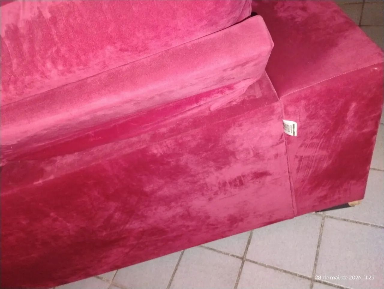 Estou vendendo um sofá ? Retrátil vermelho  - Foto 3