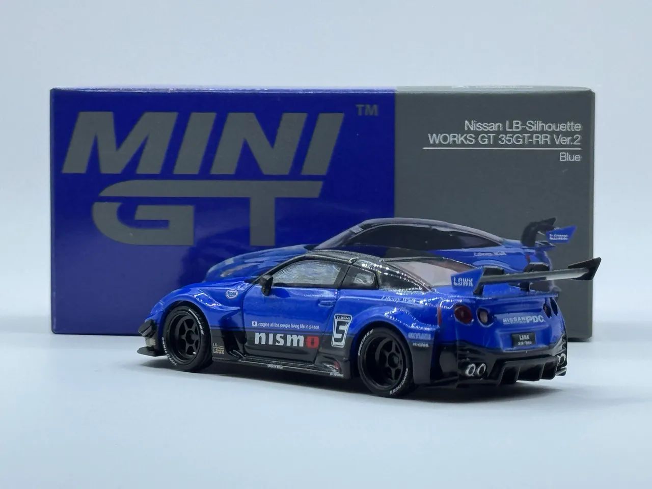 Mini GT 1124 - LB-Silhouette WORKS GT NISSAN 35GT-RR Ver.2 Blue