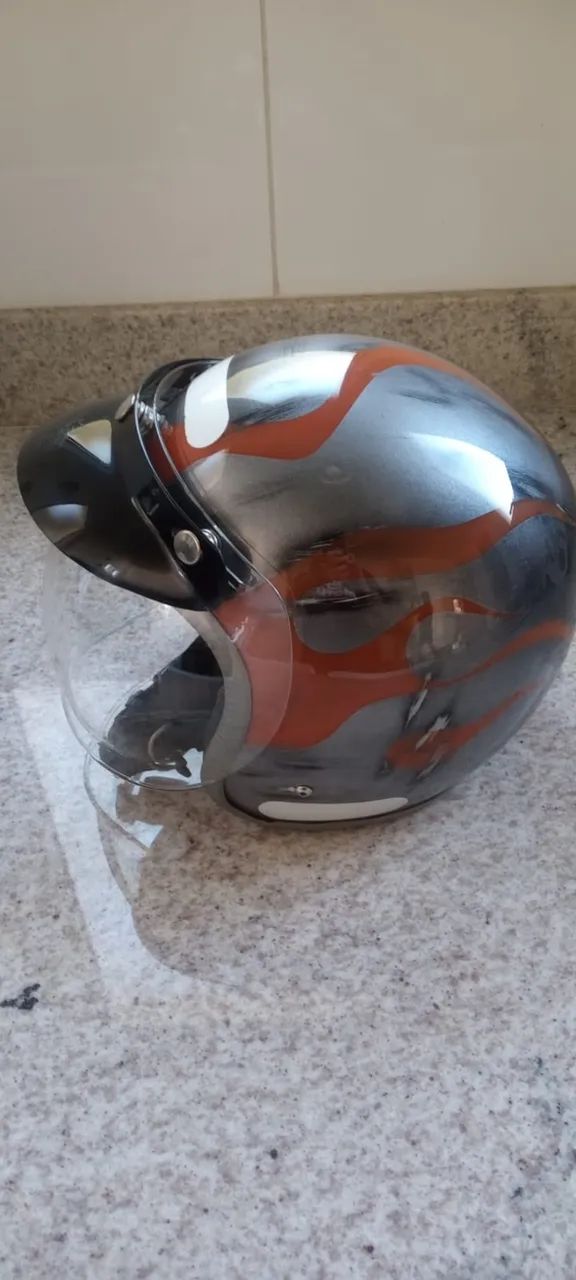 Capacete Shoei motocicleta