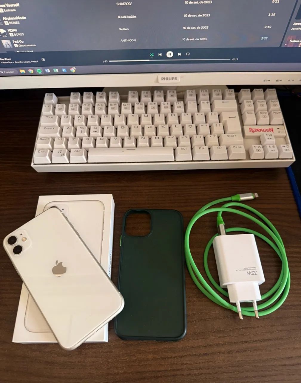 Iphone 11 branco 64GB - Foto 2