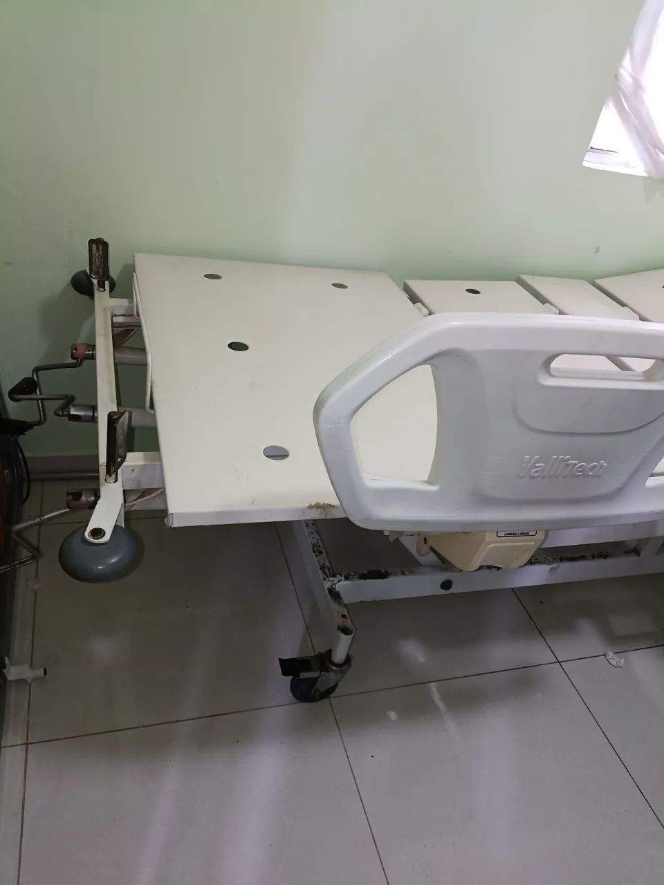 Cama hospitalar 