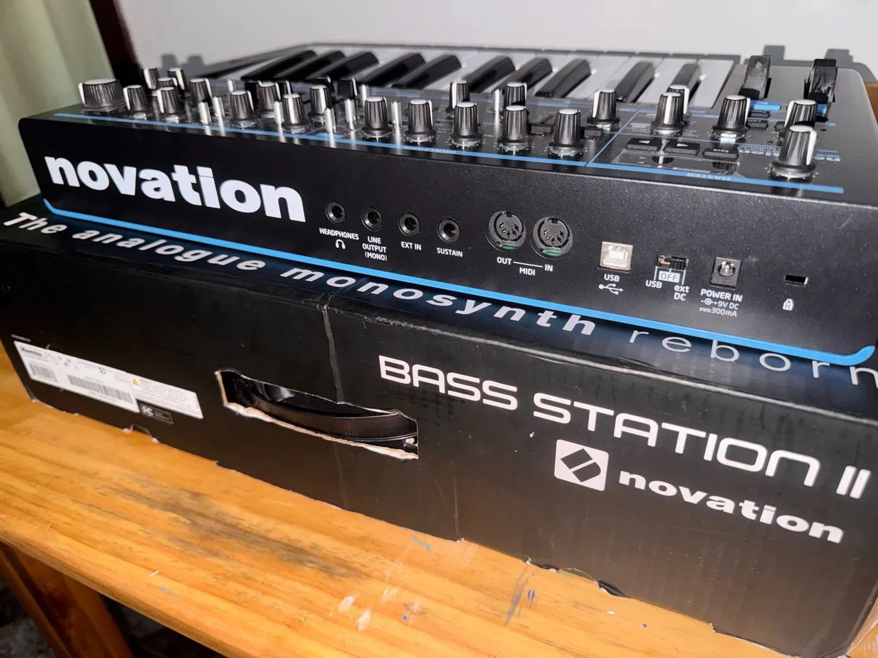 Novation Bass Station II Sintetizador - Instrumentos musicais