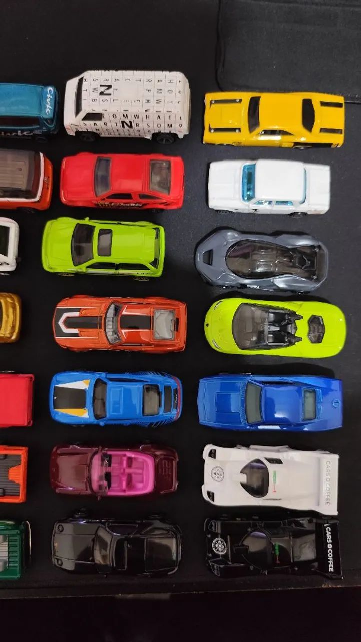 Coleção de Hot Wheels - Foto 6