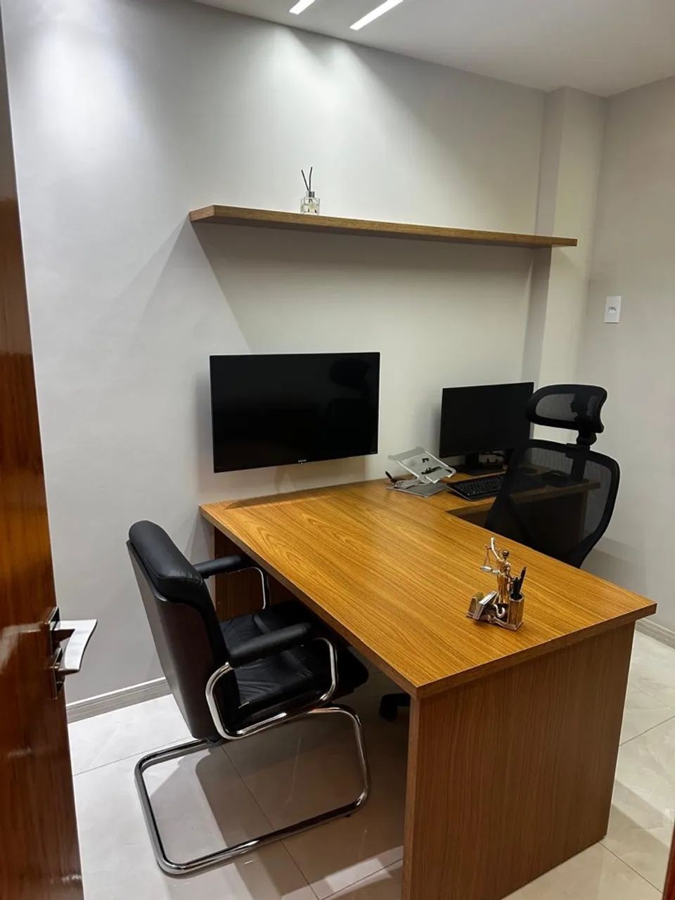 Sala Individual em Escritório Compartilhado - Centro de Vitória 