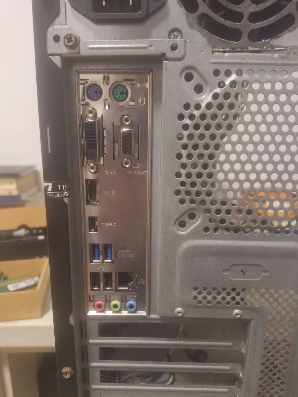 Placa mae Asus i3 7 geração  - Foto 2