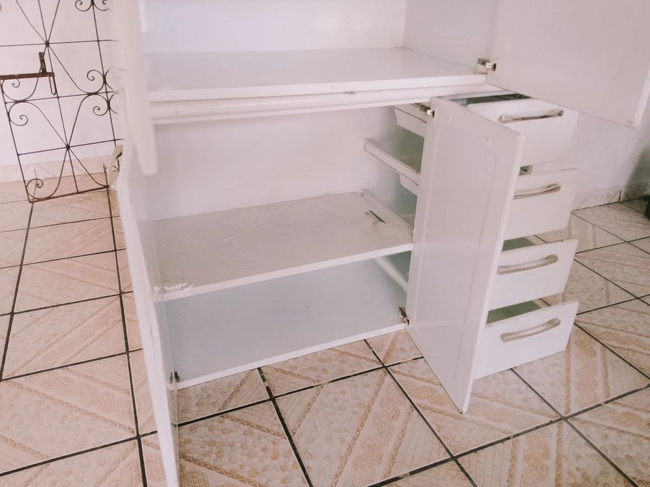 2 Armários de cozinha (ITATIAIA)