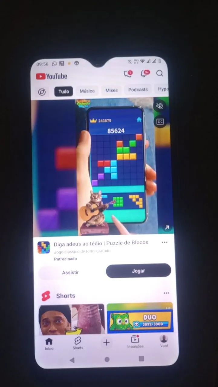 vendo um celular seminovo 
