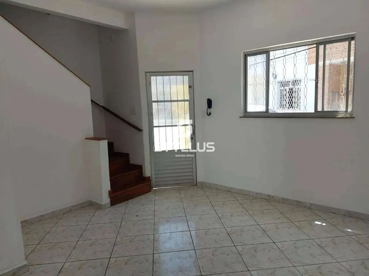 Condominio em Rua Monte Pascoal - 72m² (Ref: CA6151)