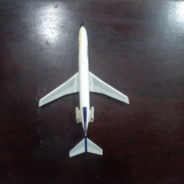 AEROMODELO ARONAVE LUFTHANSA - Foto 2