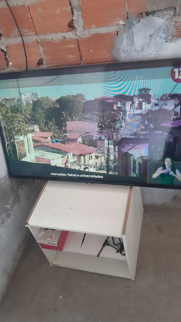 Tv com avarias  - Foto 3
