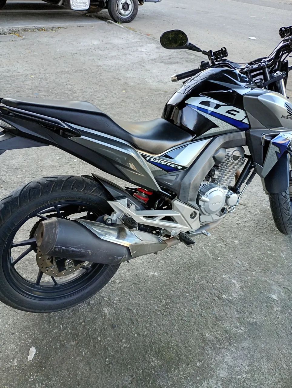 Vendo cb Twister super conservada - Foto 4