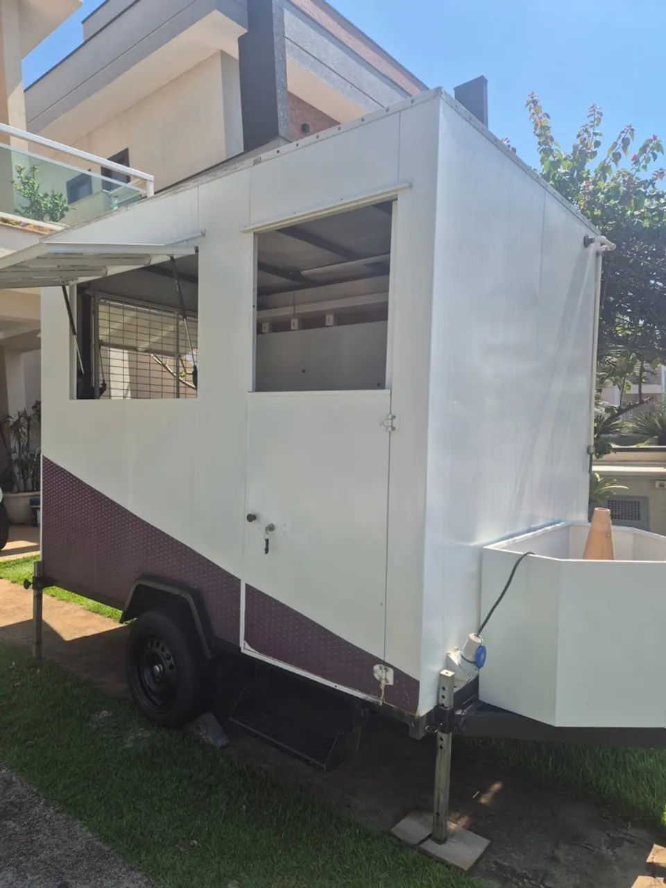 Trailer para banho e tosa - Foto 3