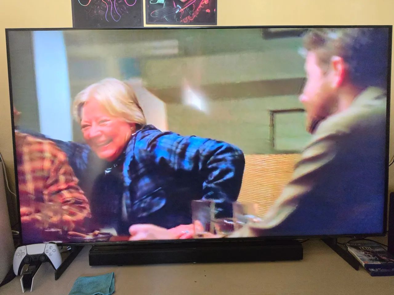 Smart TV Samsung 65 Polegadas UHD 4K crystal led  - Foto 2