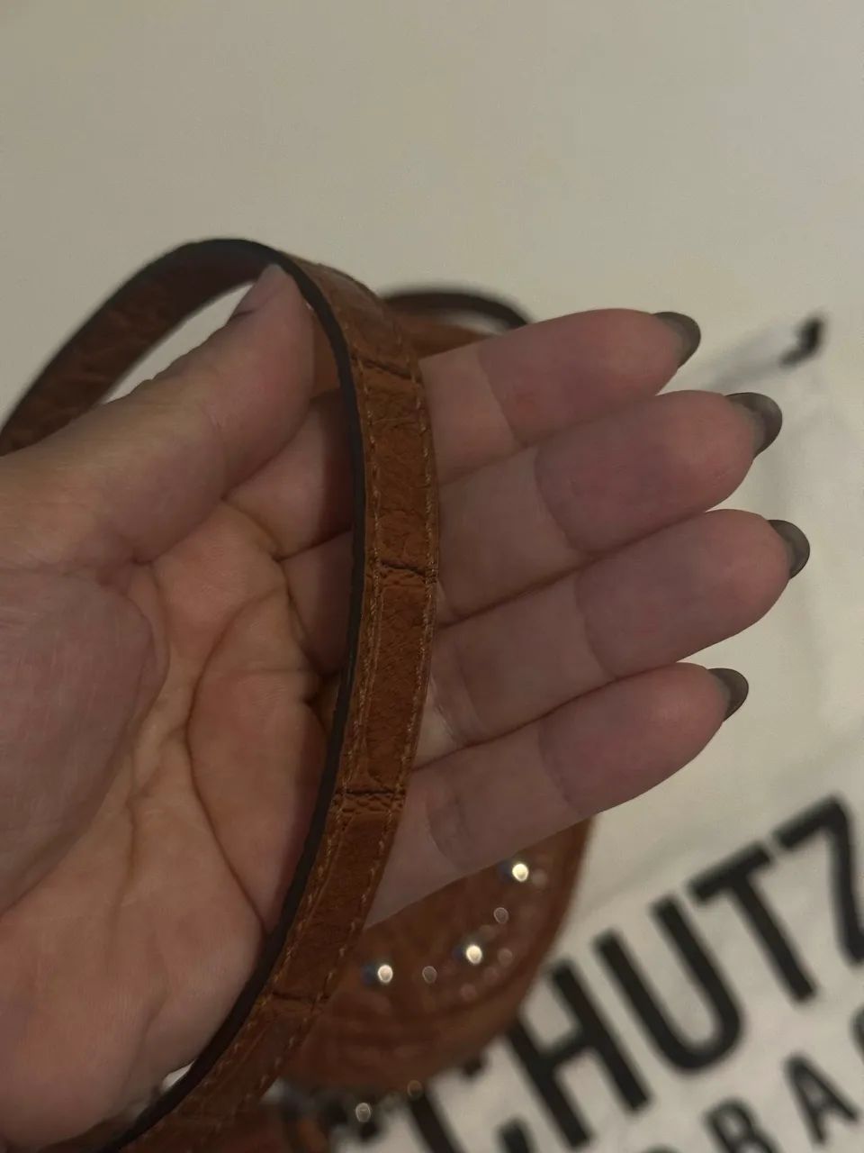 Bolsa Schutz croco - Foto 3