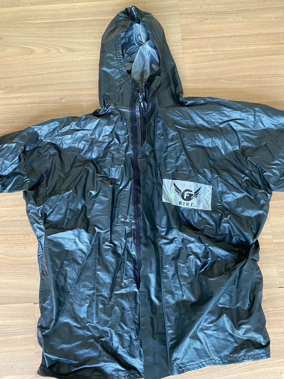 VENDO CONJUNTO CAPA DE CHUVA