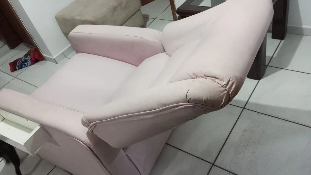 Poltrona reclinável 