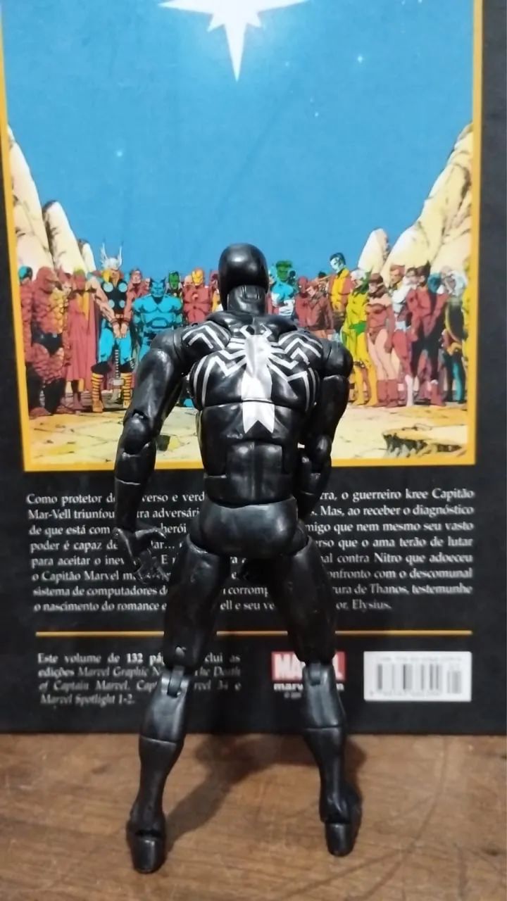 Marvel legends homem aranha preto  - Foto 3
