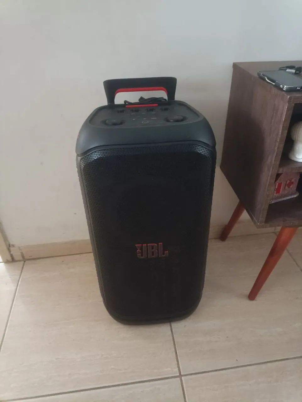 JBL 320
