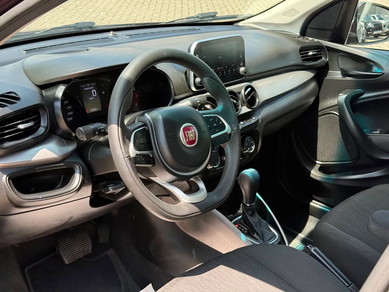 Fiat Cronos Precision 1.8 16V Flex Aut. 2019 - Foto 5