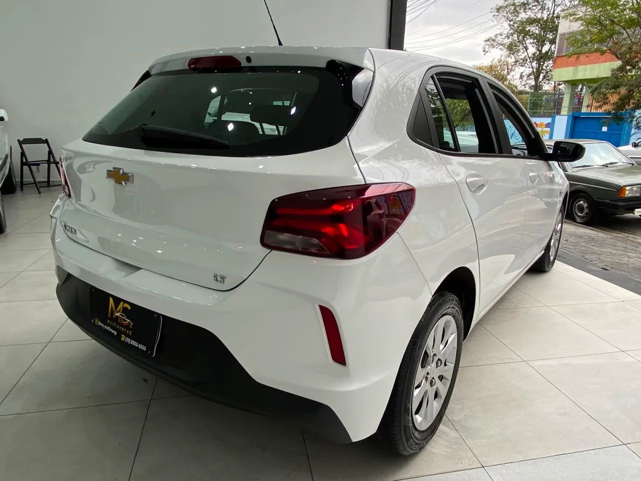 Chevrolet Onix Hatch LT 1.0 12V Flex Mec. 4P, foto 12 de 14