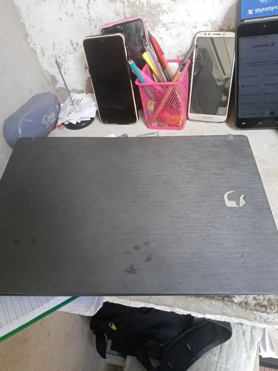 Notebook positivo com avarias 