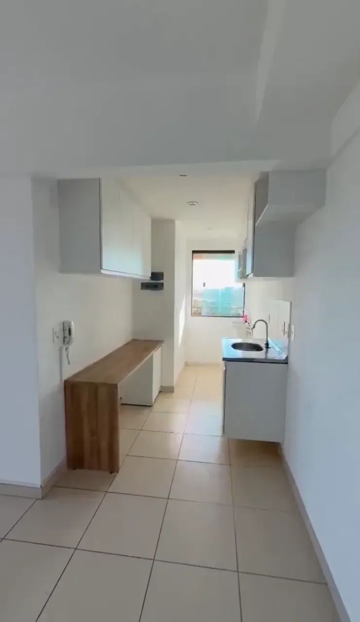Aluga-se Áurea Guedes 2/4 com varanda e garagem coberta - Foto 3