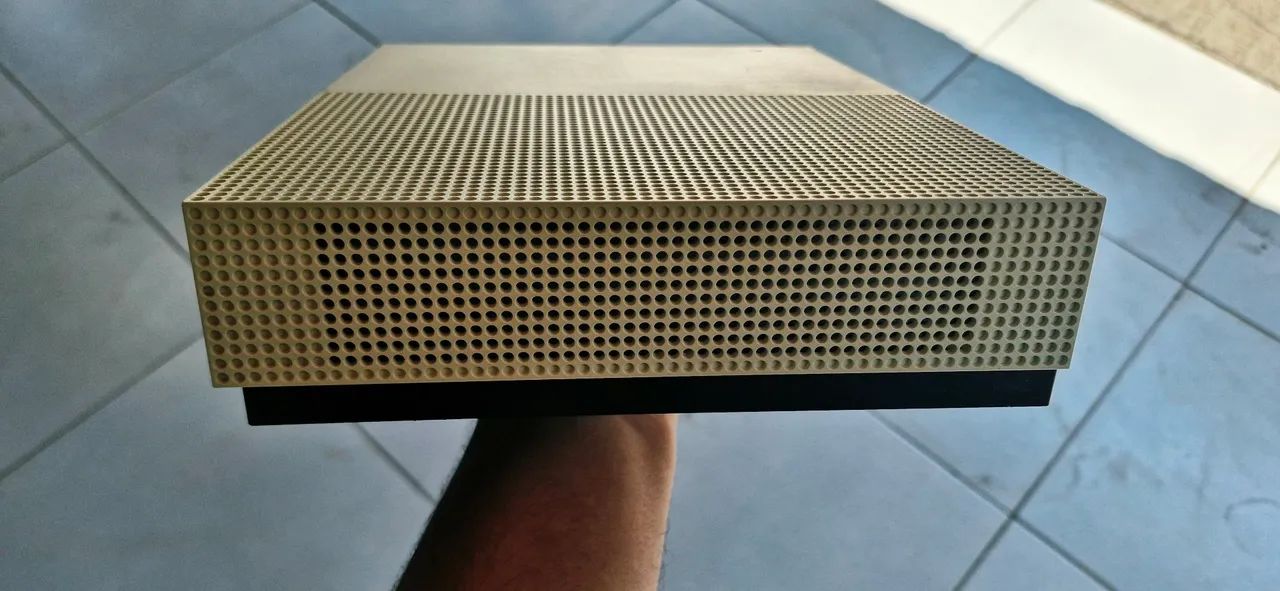 Xbox One S 1Tb SSD - Foto 2