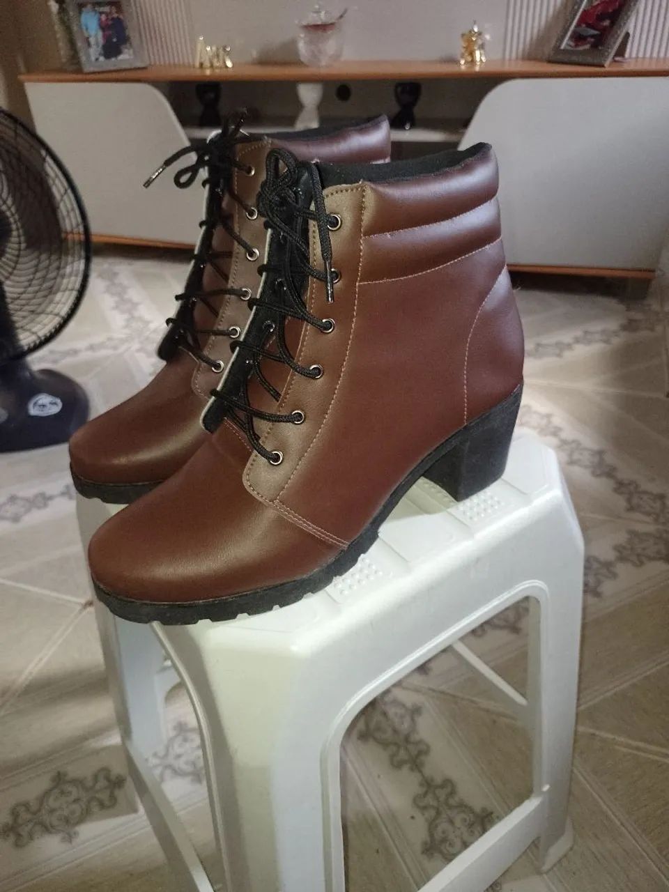 Bota - Foto 2