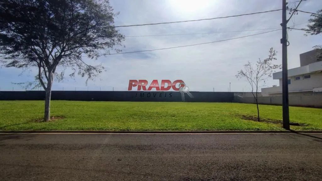 TERRENO RESIDENCIAL EM CONDOMINIO FECHADO